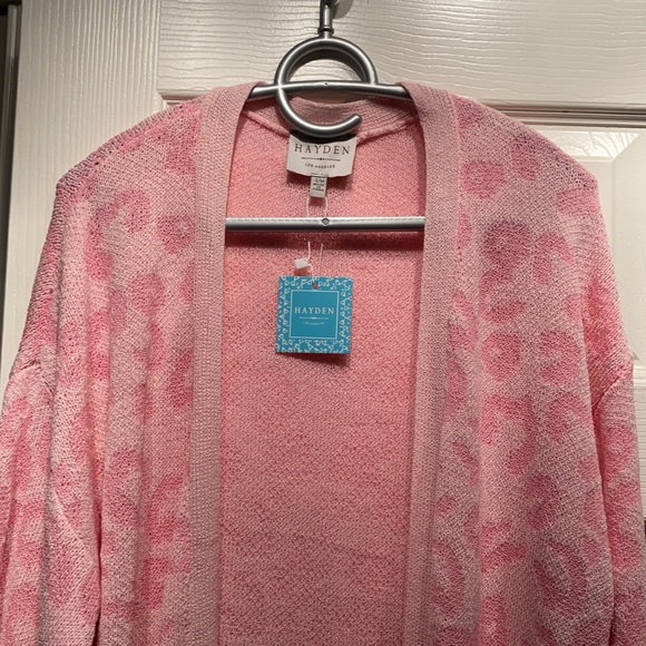 Pink Leopard Cardigan *fits like a medium/large* - Picture 9 of 11